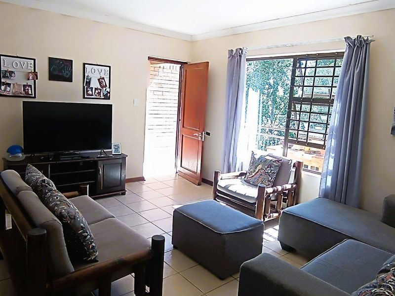 Starting Fresh? Growing Wealth? Simplifying Life? This Home Has It All! - Photo 2