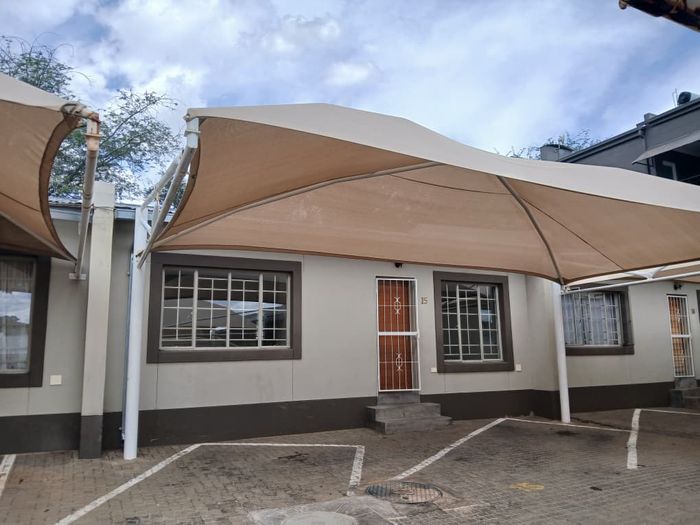 Property #2477043, Apartment For Sale in Pioniers Park Ext 1