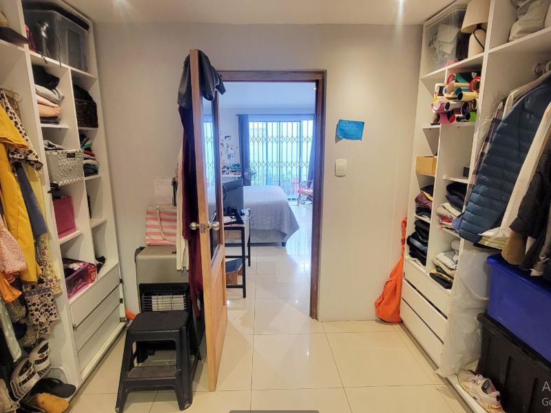 Charming 3-Bedroom Home with Modern Amenities - Photo 6