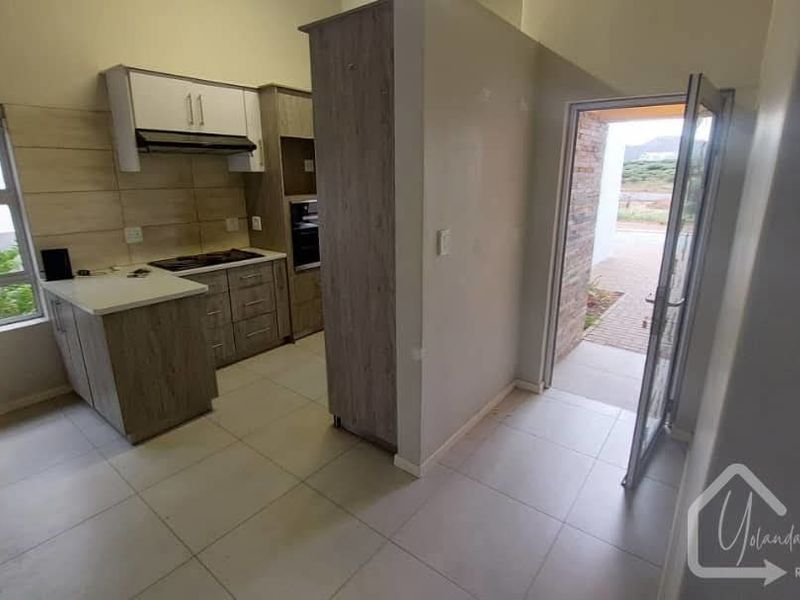 FINKENSTEIN MANOR - Freestanding House To Let - Photo 9