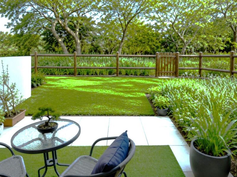 Modern Ground Floor 2-Bedroom Apartment with Garden for Sale Seaward Estates, Ballito - Photo 2
