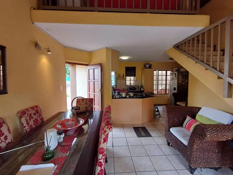 3 Bedroom 2 Bathroom for sale - Photo 6