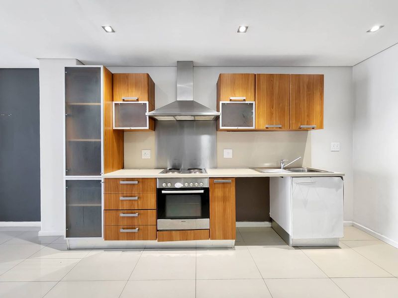 3 Bedroom Apartment in Greenmarket Place - Photo 7
