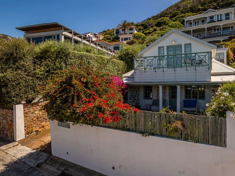 Classic Fully Furnished Home in Kalk Bay - Photo 2