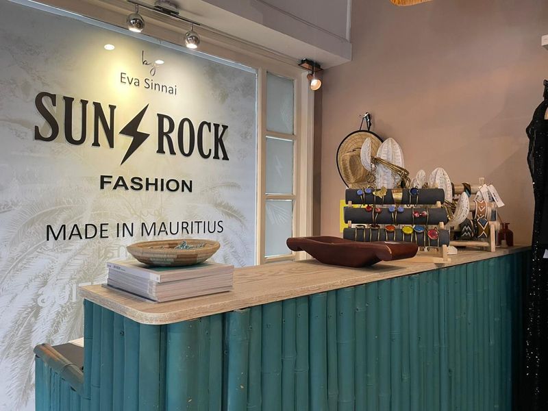 An Exceptional Location for a Brand of Rare Character - Photo 3