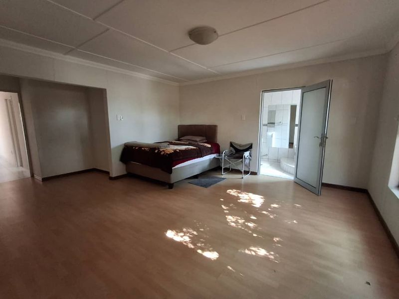 Extraordinary Residential Property For Sale - Ondangwa Ext 6 - - Photo 5