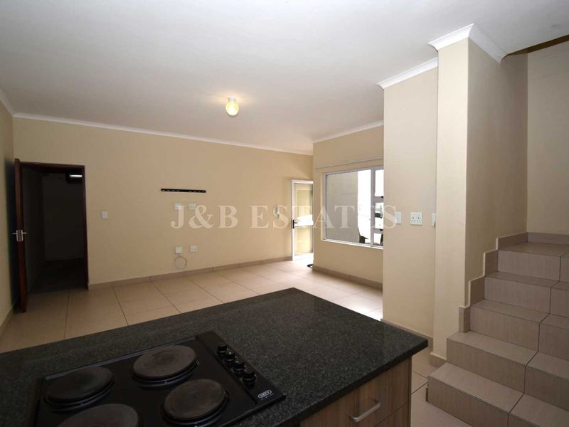 Charming duplex townhouse for sale - Photo 4