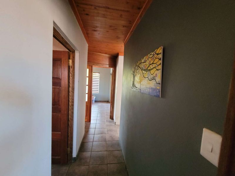 SOUGHT AFTER SECURITY ESTATE ! MAKE AN OFFER! - Photo 10