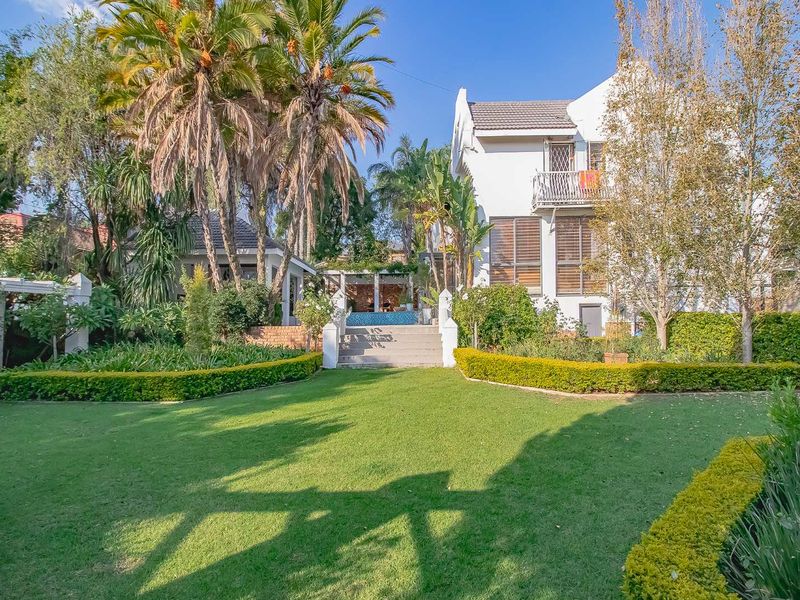 Large Cape Dutch style home in Sterrewag. - Photo 4