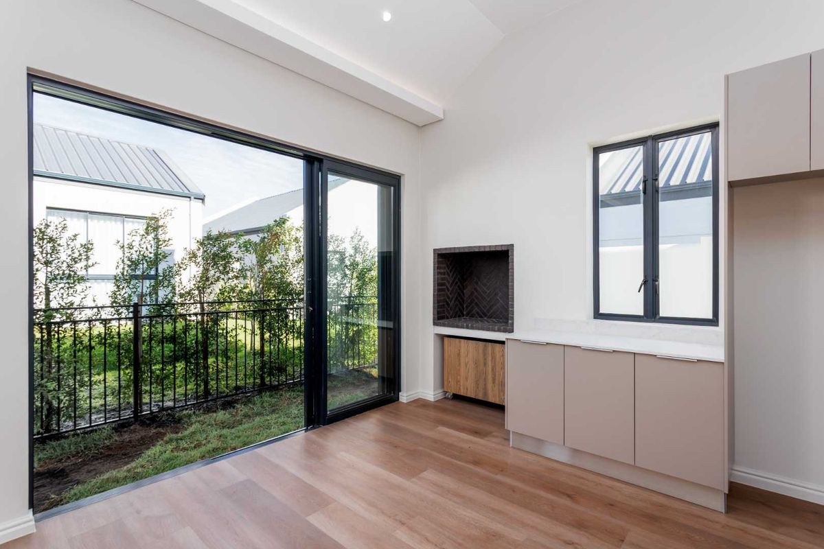 Modern Winelands Living in a Thoughtfully Designed Three-Bedroom Home - Photo 5