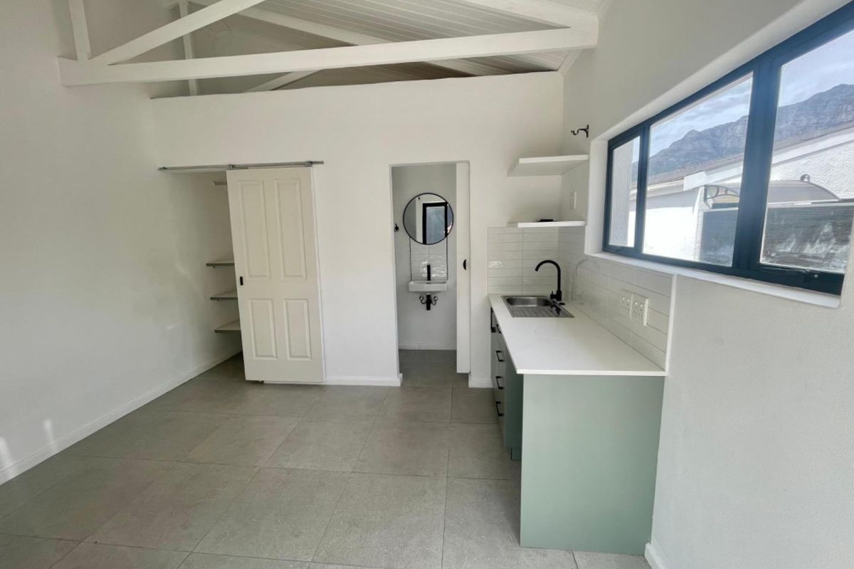 Bachelor Unit - Photo 4