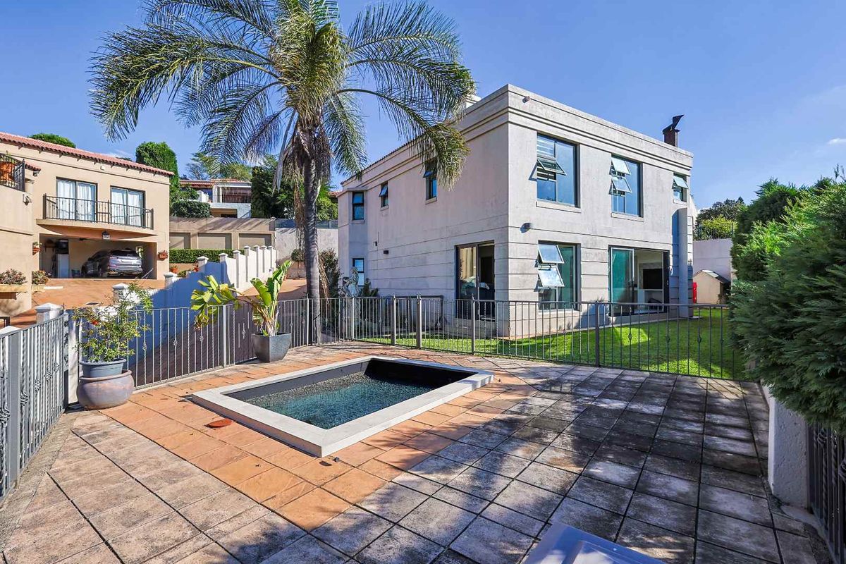 Elegant Family Living in the Heart of Waterkloof Ridge - Photo 3