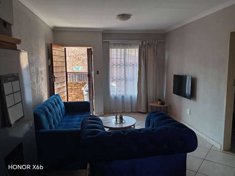 2-Bedroom Apartment for Sale in Danville Ecco Estate - Photo 7