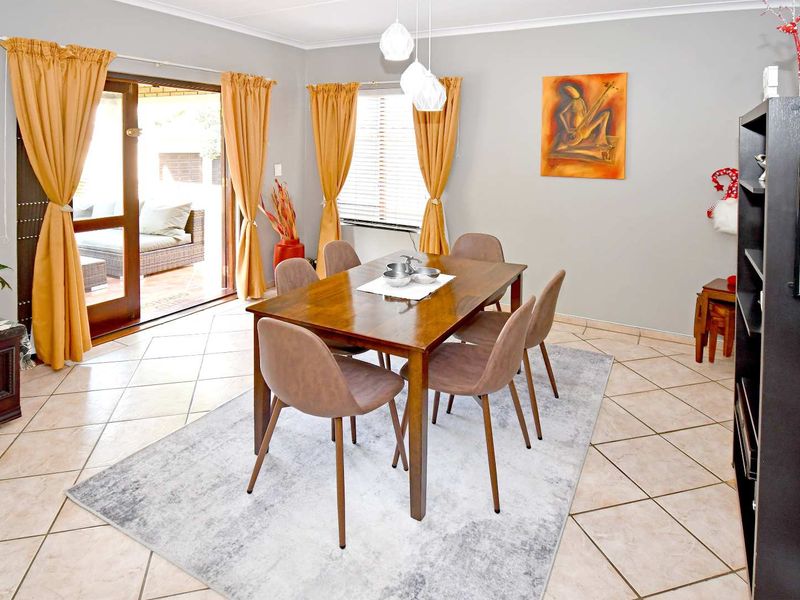 Modern Double-Storey Home in Secure Estate - Photo 4