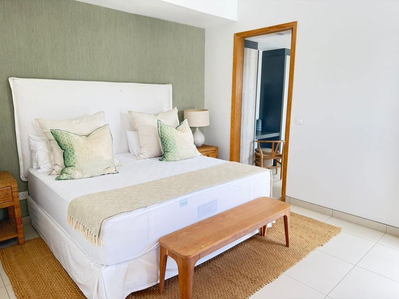 A Residence of Exceptional Scale and Elegance - Photo 8