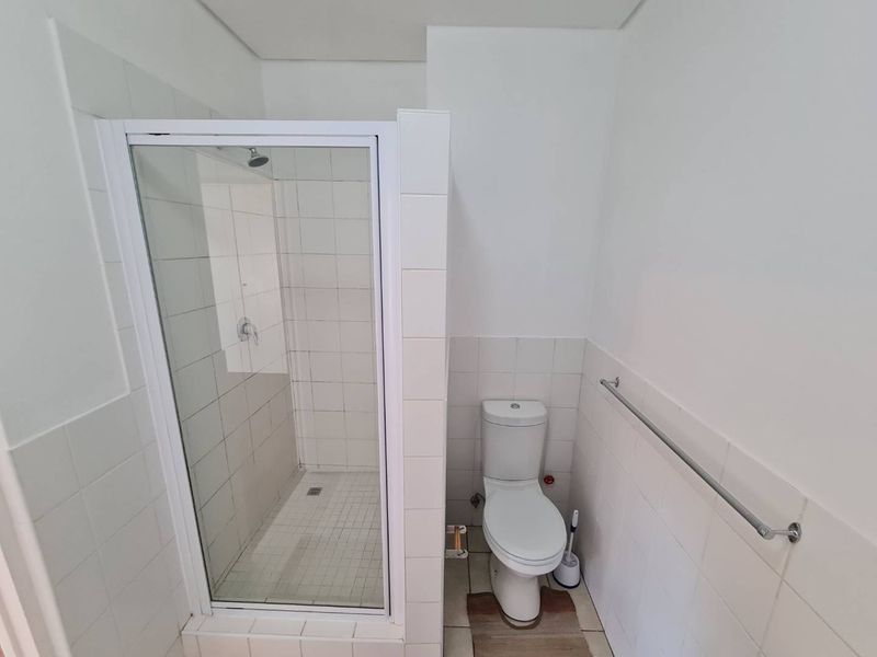 1 Bed Apartment for Sale in Ferndale - Photo 9