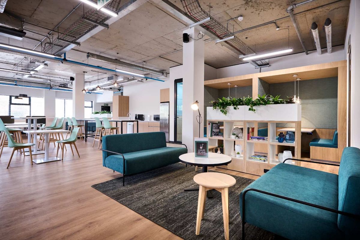 Join a collaborative coworking environment in Spaces Steyn City - Photo 2