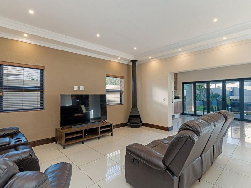 Elegant Family Living in the Heart of Sagewood - Photo 3