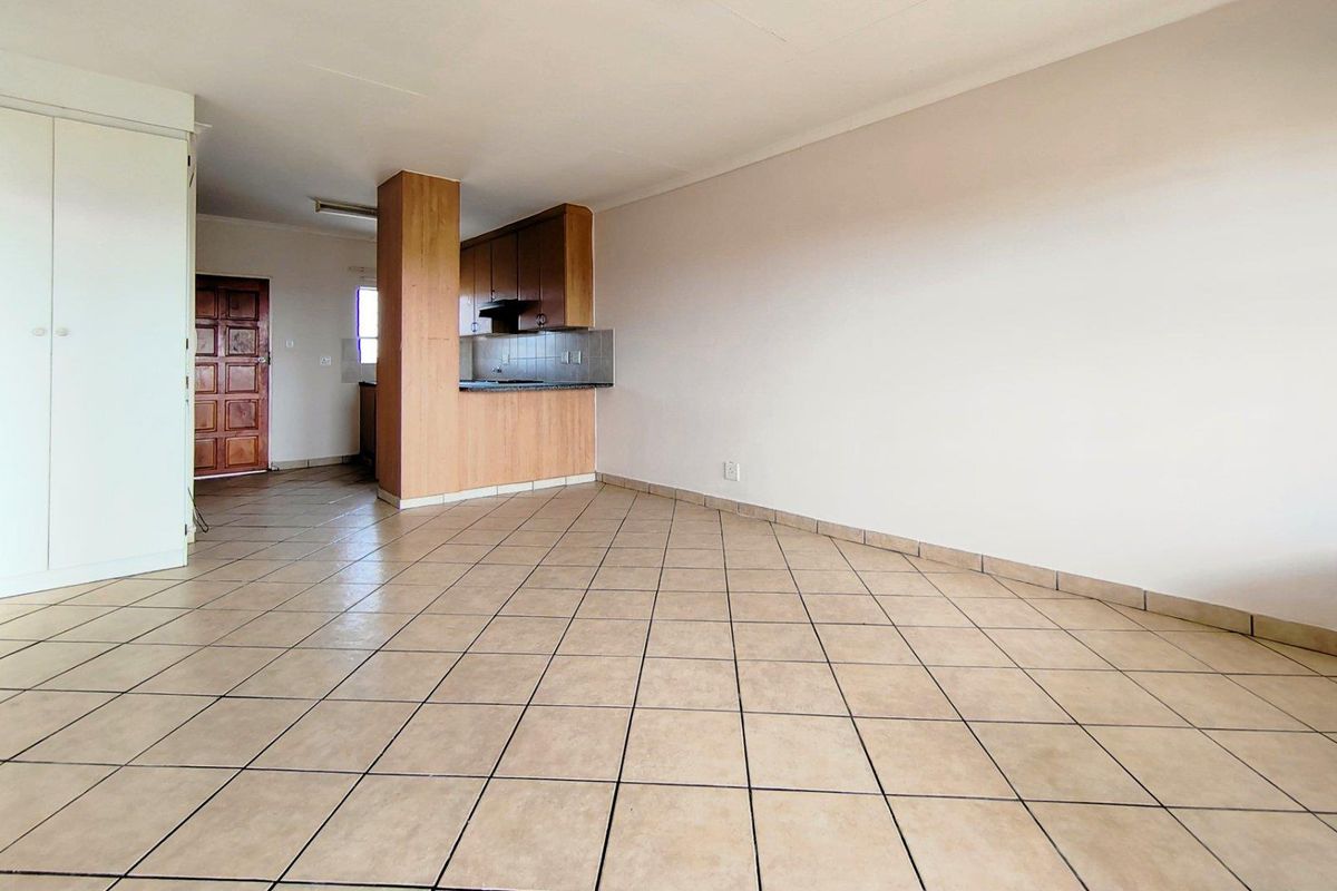 Perfect 2Bedroom Ground Floor Apartment! - Photo 5