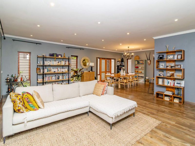 Spacious Family Cluster in Secure Estate! - Photo 5