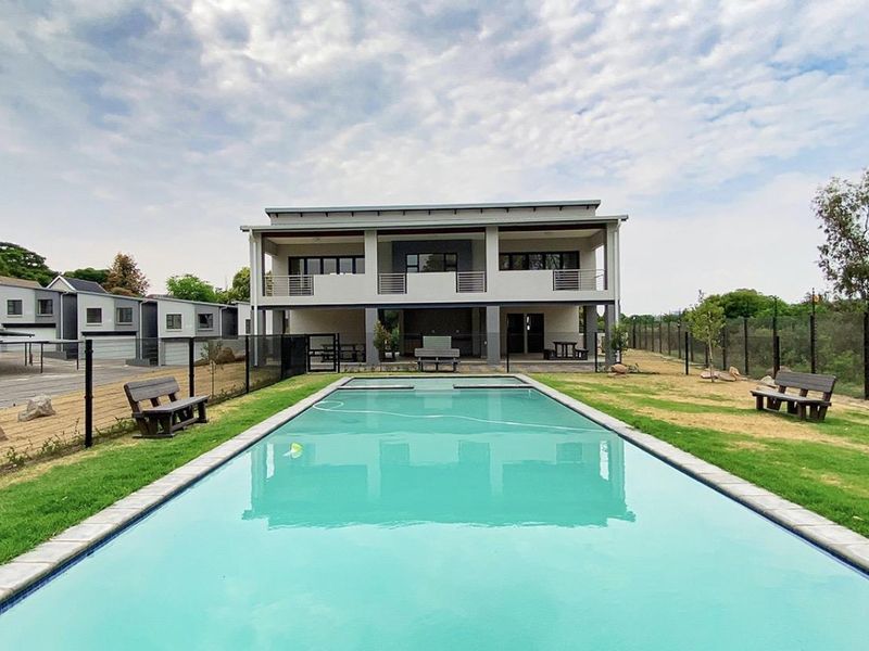 Modern Apartment in Secure Edenburg Complex - Photo 3