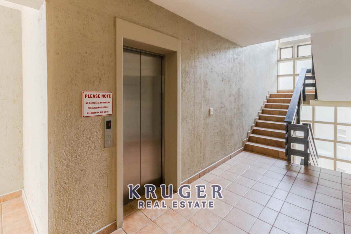 Central Swakopmund Living – Ocean Breeze Included! - Photo 2