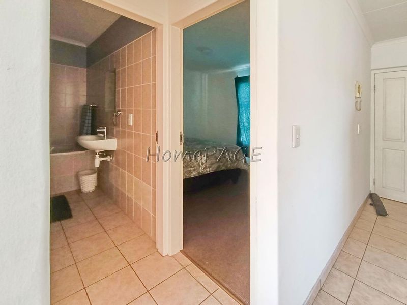 Meersig, Walvis Bay:  3 Bedr Unit in Meersig Heights is for Sale - Photo 10