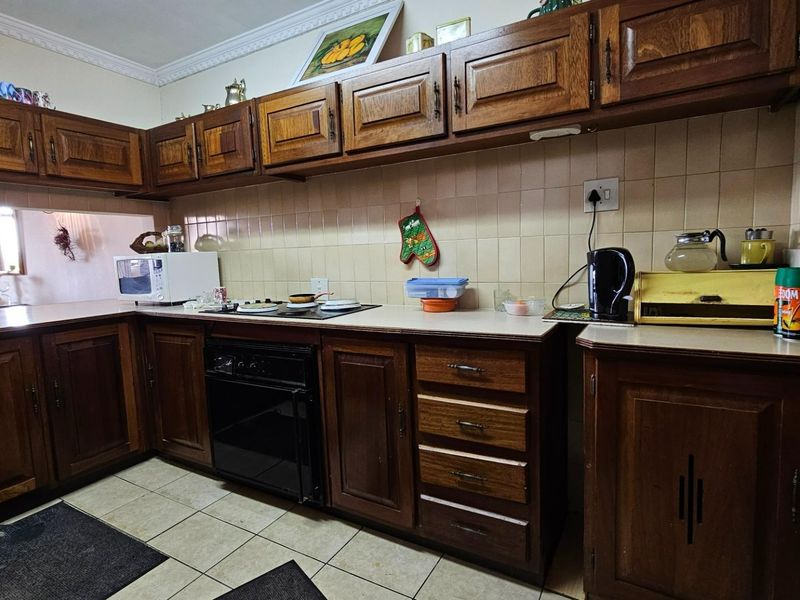 Prestige Park Retirement Centre – Comfortable Living with Breathtaking Views - Photo 8