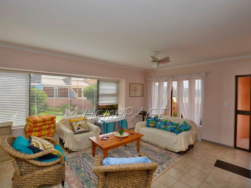 Ext 10, Henties Bay:  Airy Corner Home with LOTS OF LIGHT is for sale - Photo 7