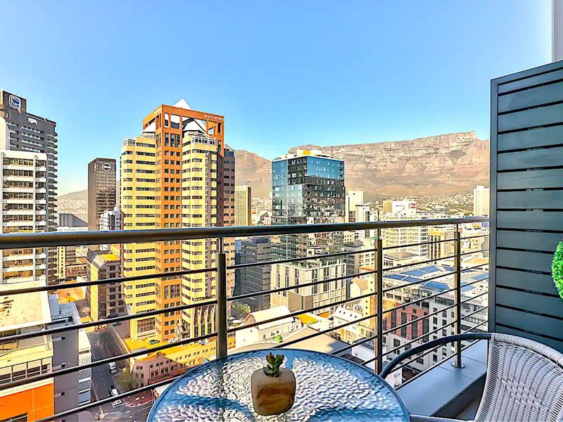 Where Style Meets Performance - 16 on Bree Studio - Photo 4