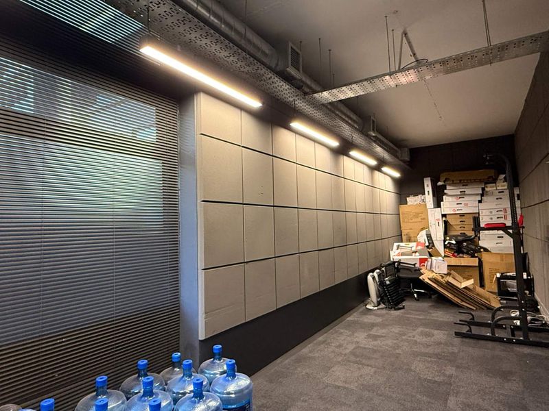 Prime Wembley Square office to let with balcony - Photo 6