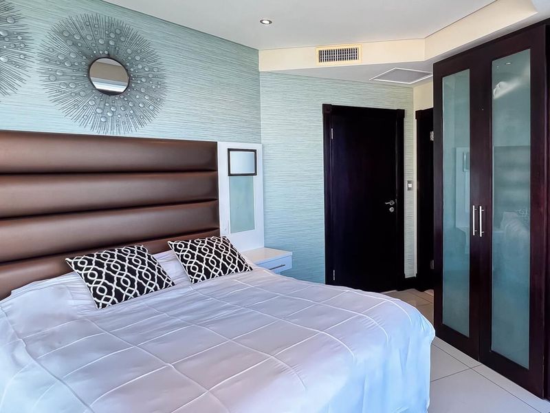 2 BEDROOM | 2.5 BATHROOM APARTMENT - Photo 6