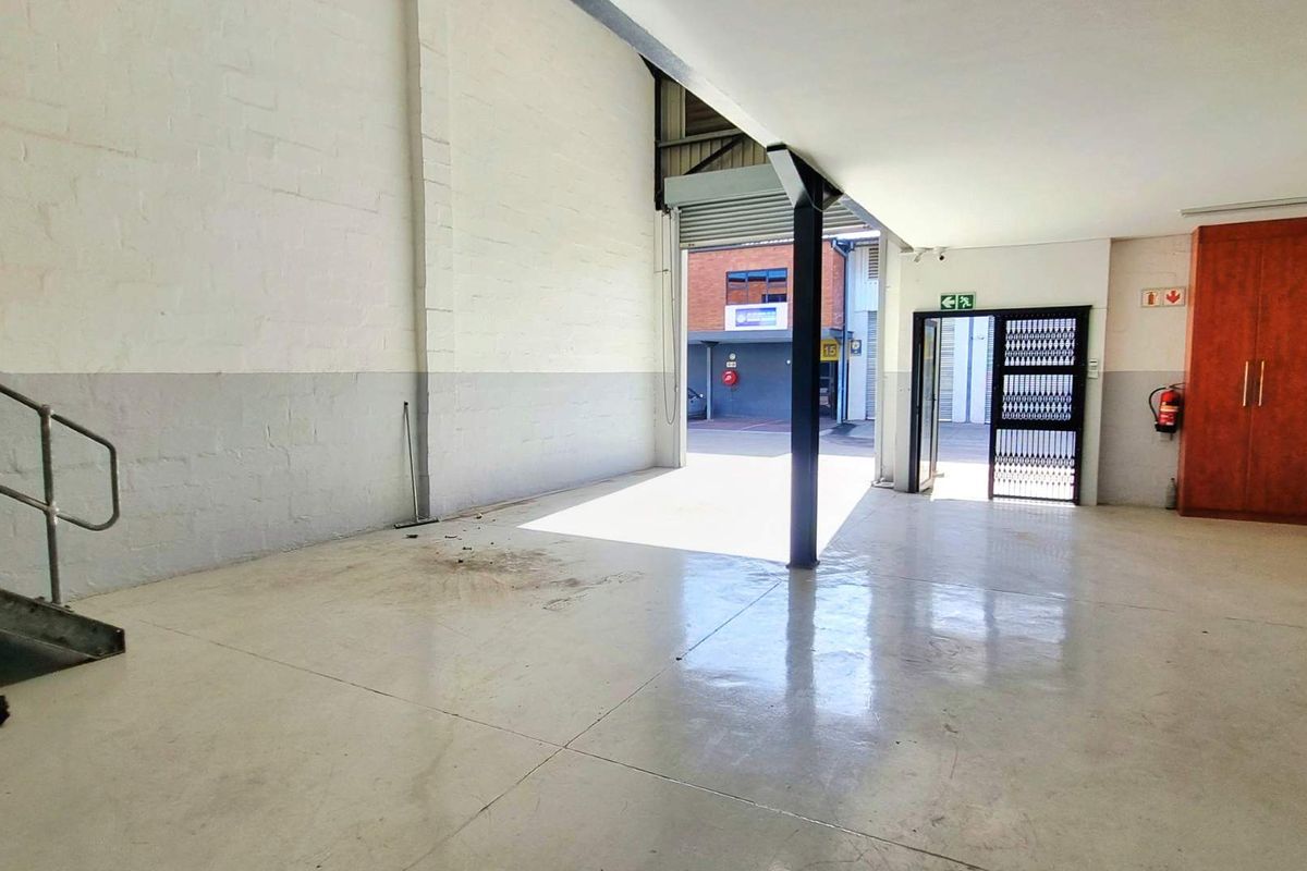 Fitted 184m2 industrial unit for sale in Cornubia Industrial Precinct | Power secure, vacant, and ideal for owner-occupiers or investors - Photo 3