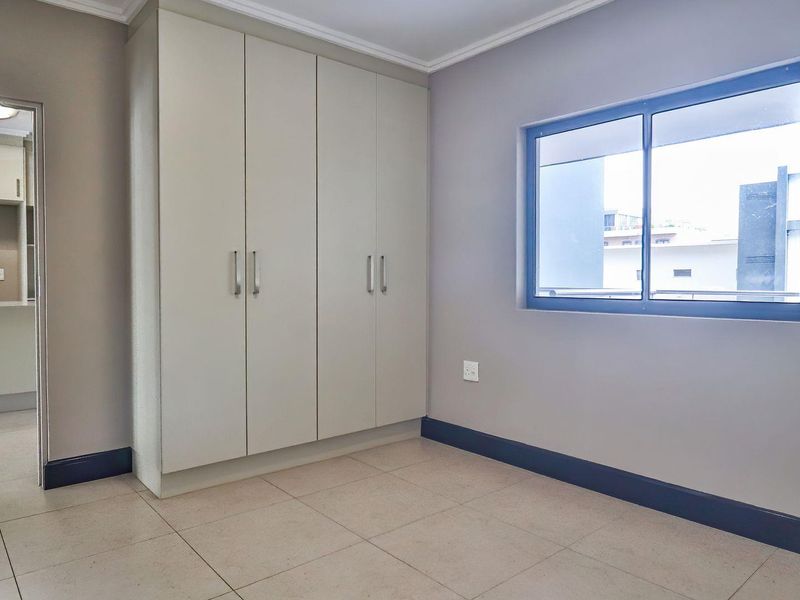 Massive 2 - bedroom close to Umhlanga Beach - Photo 10