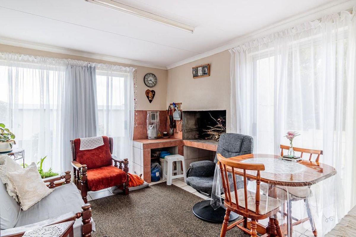 # Bedroom house in a popular area. - Photo 5