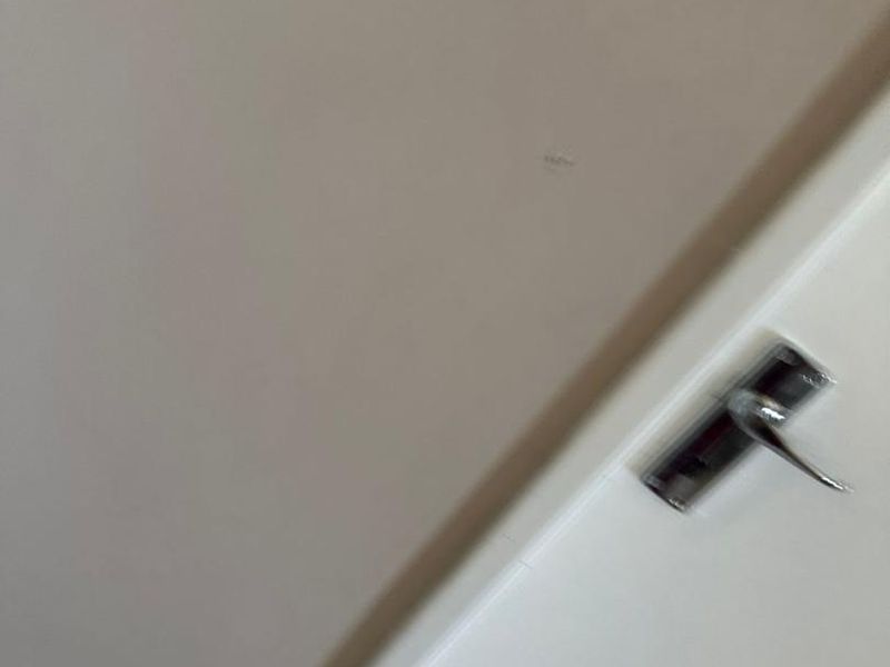 For sale Oshakati Live in Style: Elegant 6-Bedroom Home with Extras - Photo 8