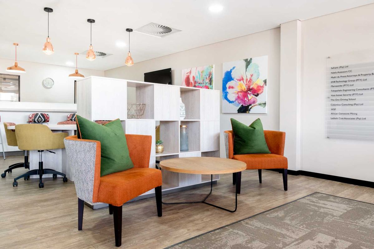 Discover many ways to work your way in Regus Uni Park - Photo 3