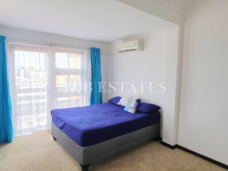 Beautiful Duplex In Prime Area - Photo 8