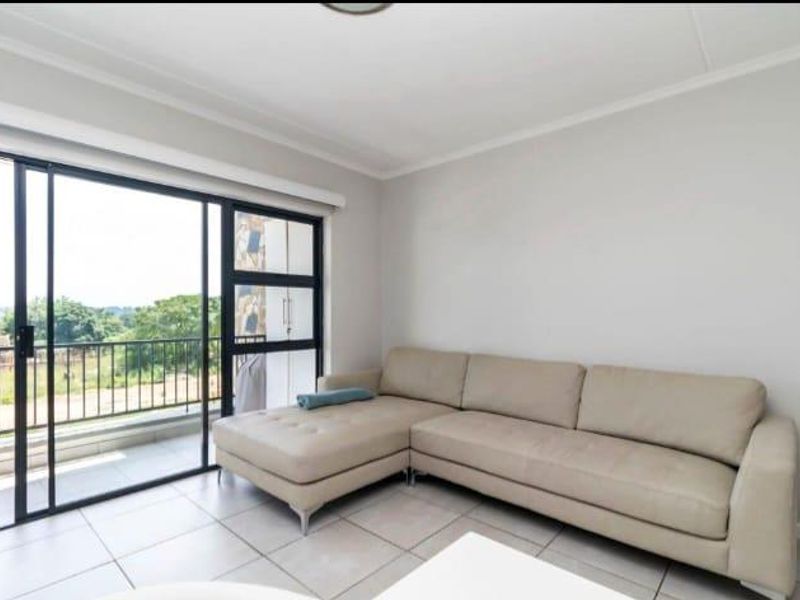 Spacious 3Bed, 2Bath Apartment in Secure Kyalami Complex – Rent R14000 - Photo 10