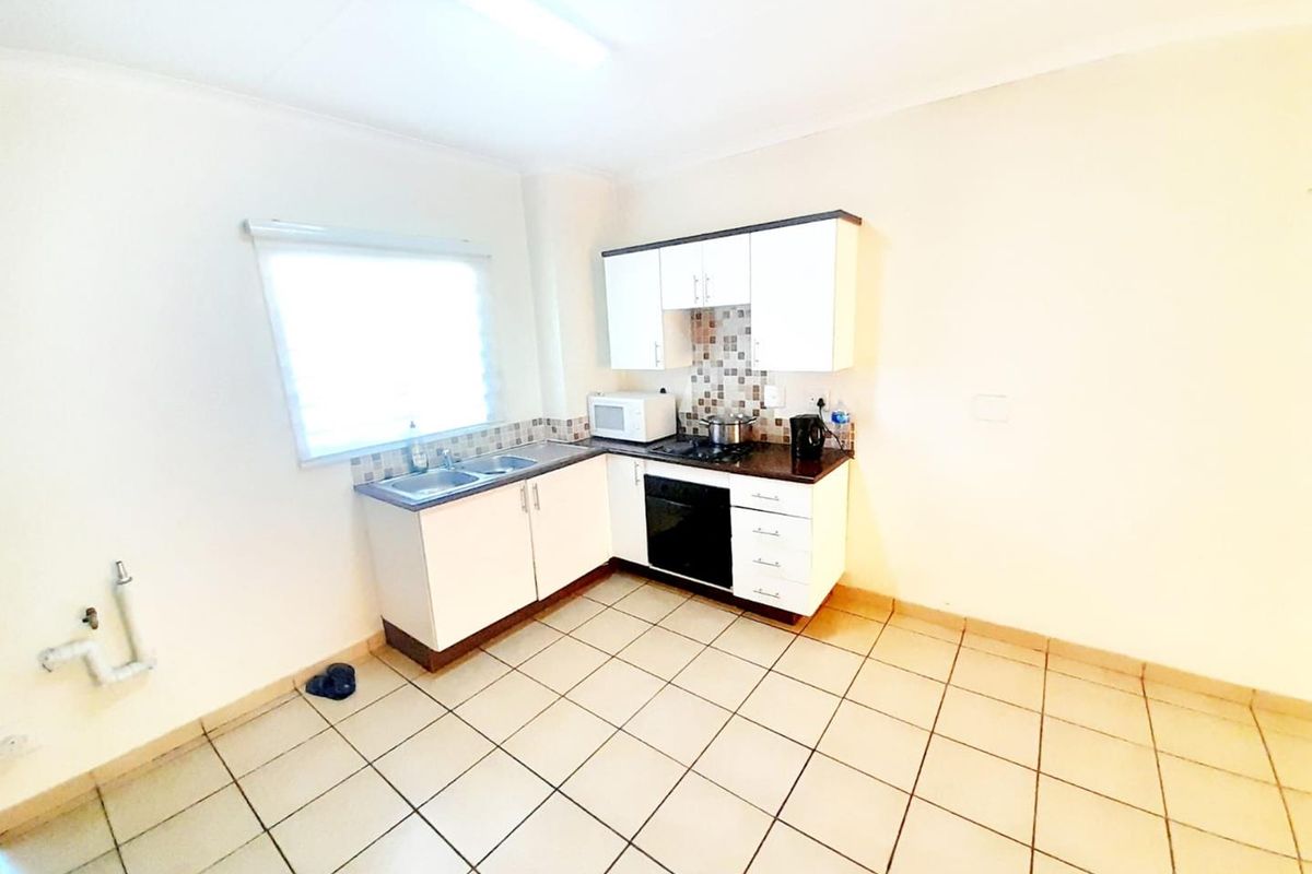 Well maintained ground floor Unit for first time home buyers - Photo 5