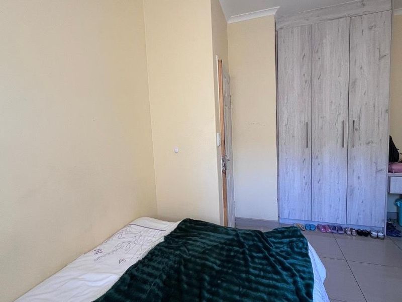 Townhouse for sale in Otjomuise 4 Hillary court - Photo 10