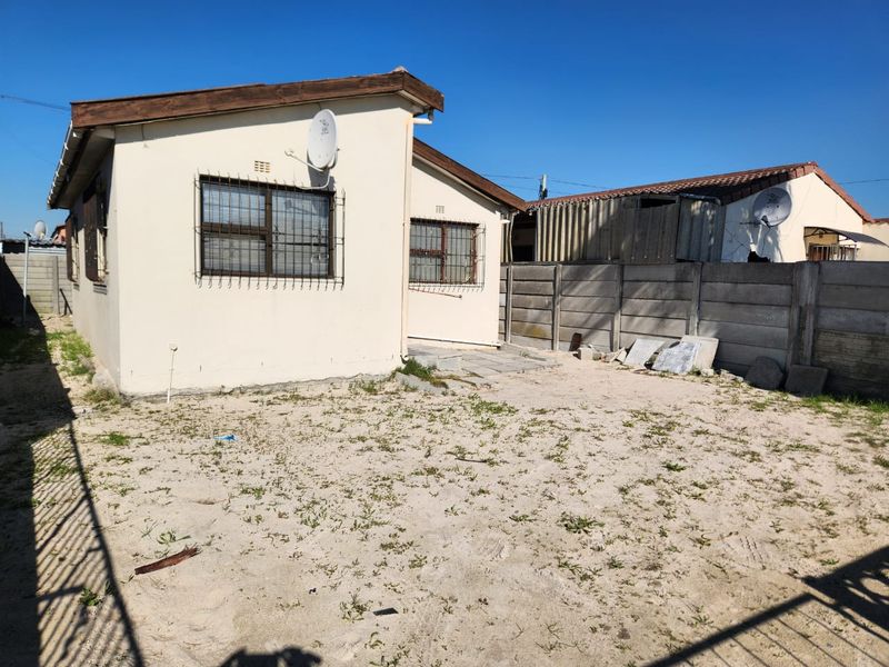 Charming 2-bedroom house available in Graceland for R799,000. - Photo 6