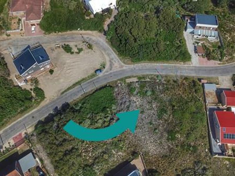 Tranquil Living with Breathtaking Views - Photo 6