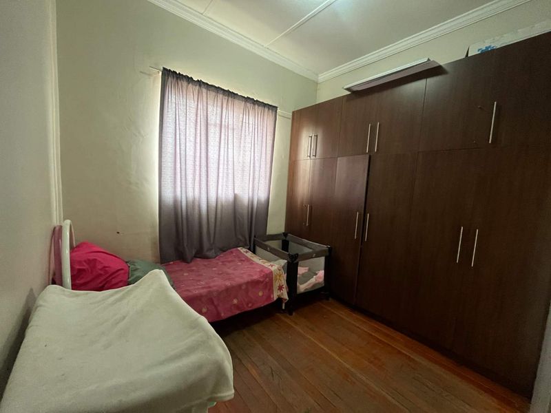 Versatile Business Property for Sale in the Heart of Upington CBD - Photo 8