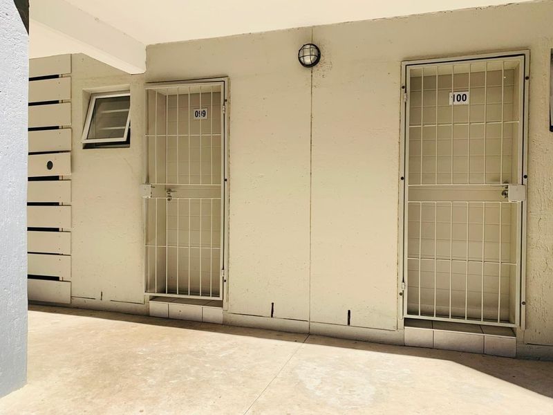 Two-Bedroom Apartment for Sale in KwaMashu (Bridge City) - Photo 5