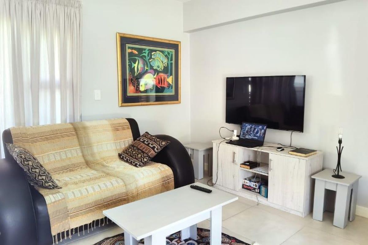 HARTLAND VILLAS - **Long-Term Rental Available from July 1st** - Photo 4