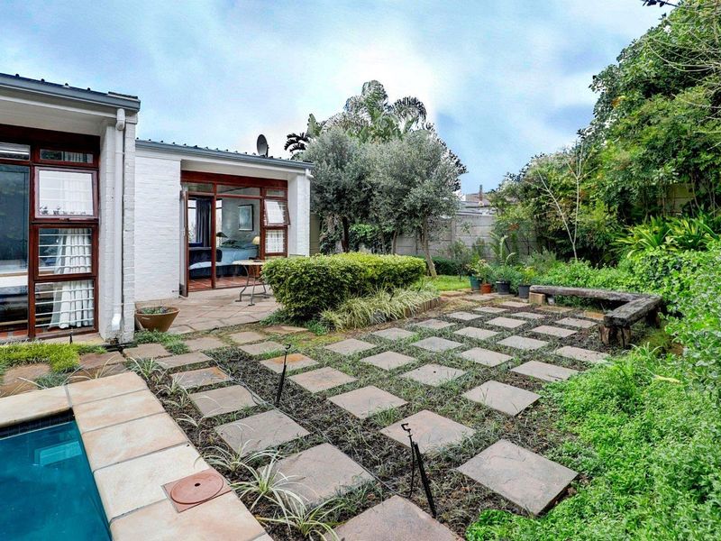 Surround yourself with character and style! - Photo 5