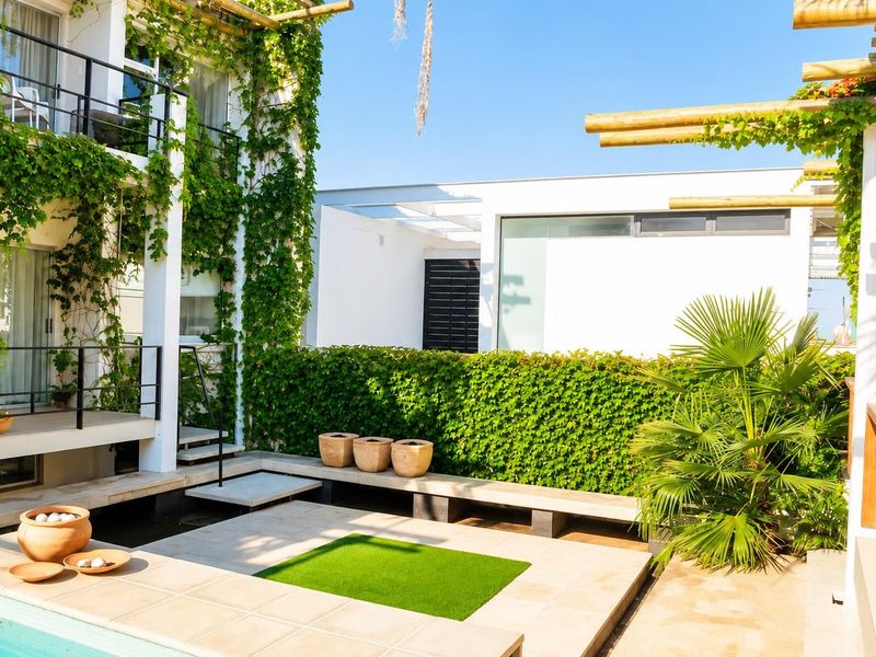 Beautiful Guesthouse For Sale - Photo 5