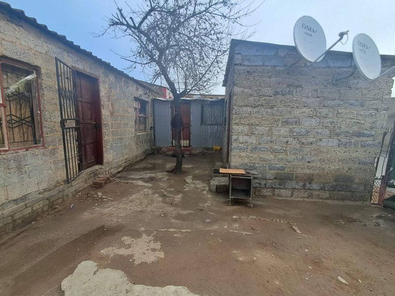 House In Ehlanzeni Tembisa - Photo 9