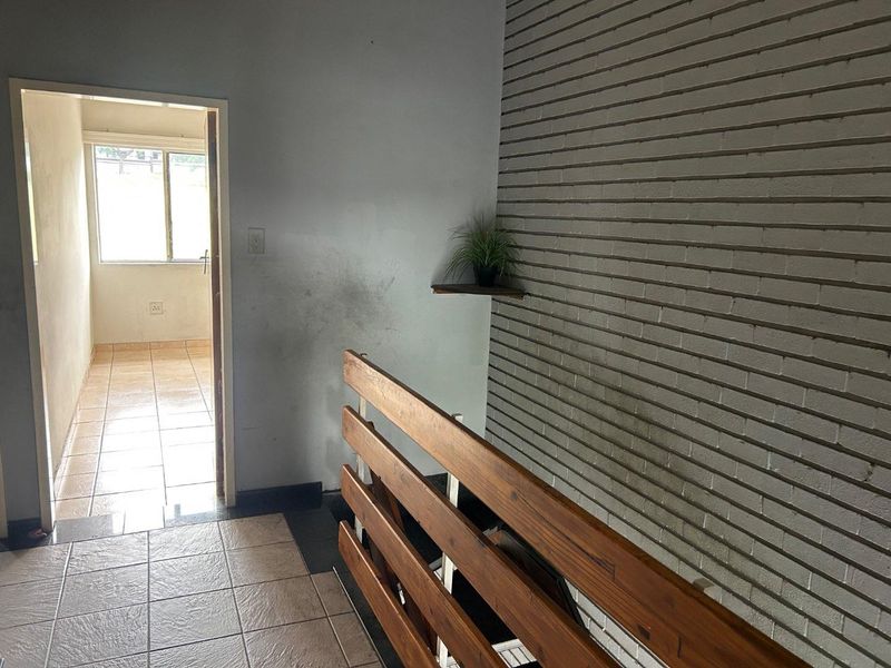 3 Bedroom Apartment in Proclamation Hill - Photo 7